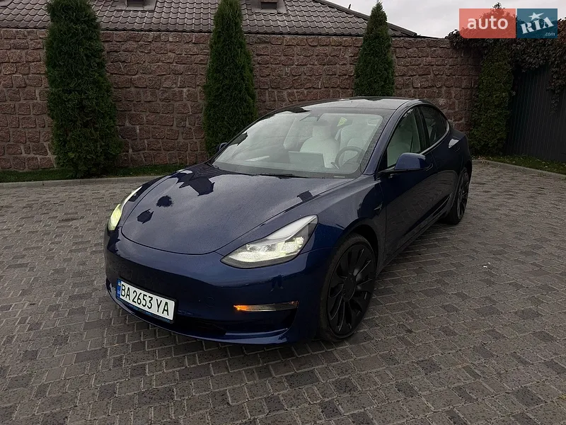 Tesla Model 3