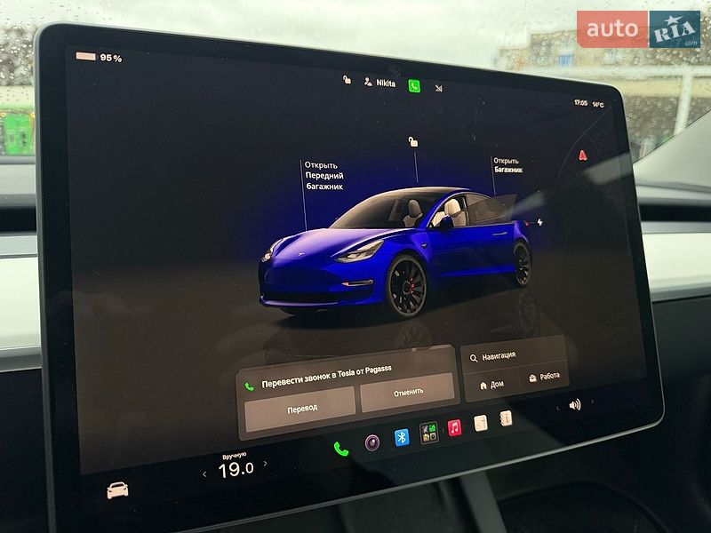 Седан Tesla Model 3 2023 в Кропивницком