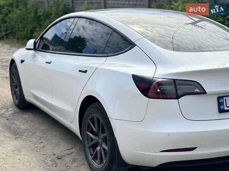 Седан Tesla Model 3 2021 в Житомире фото 2 Седан Tesla Model 3 2021 в Житомире
