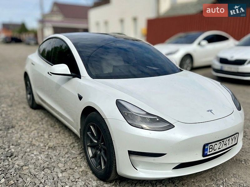 Tesla Model 3 2021 Tesla Model 3 2021