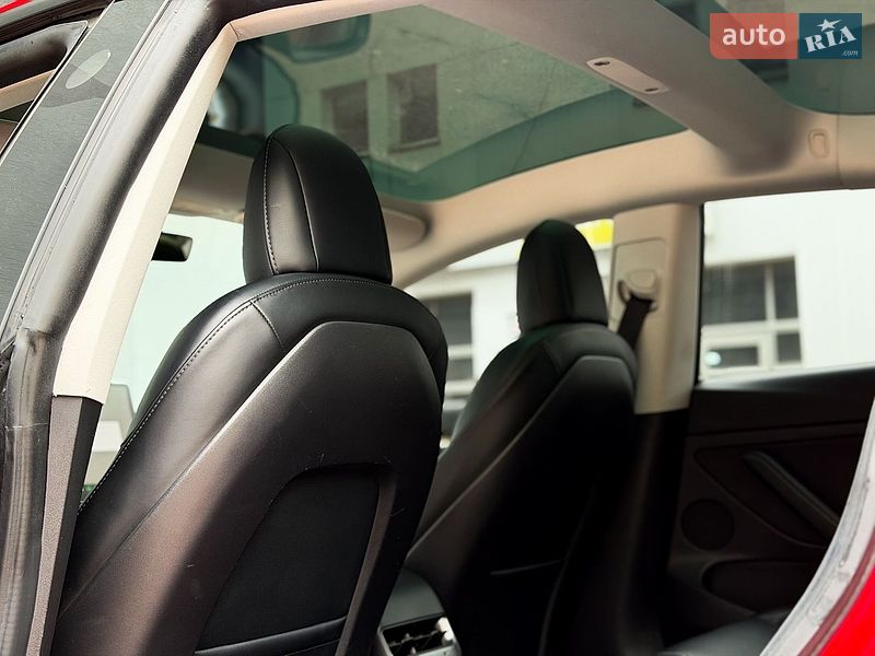 Седан Tesla Model 3 2021 в Киеве фото 17 Седан Tesla Model 3 2021 в Киеве