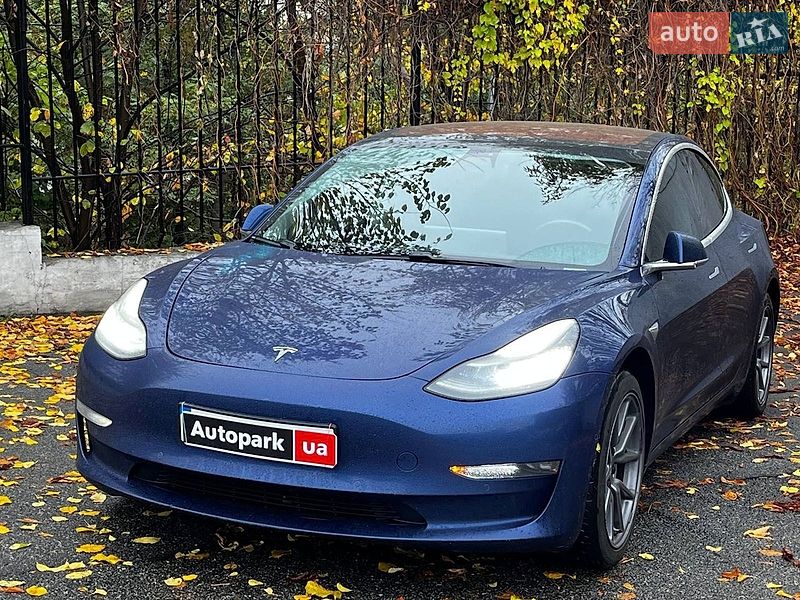 Tesla Model 3 2019 Tesla Model 3 2019