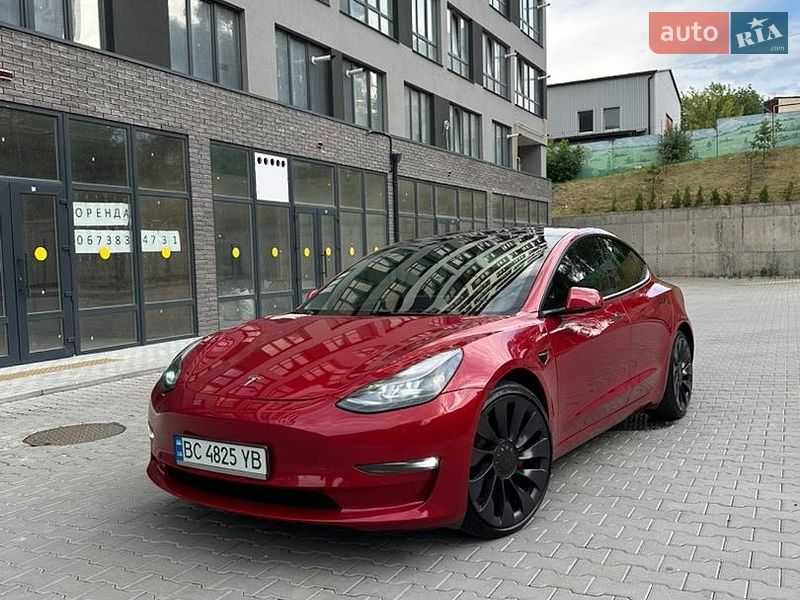 Tesla Model 3 2020