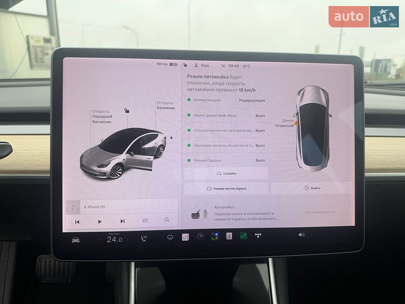 Седан Tesla Model 3 2018 в Львове