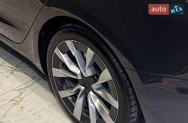 Седан Tesla Model 3 2024 в Одессе