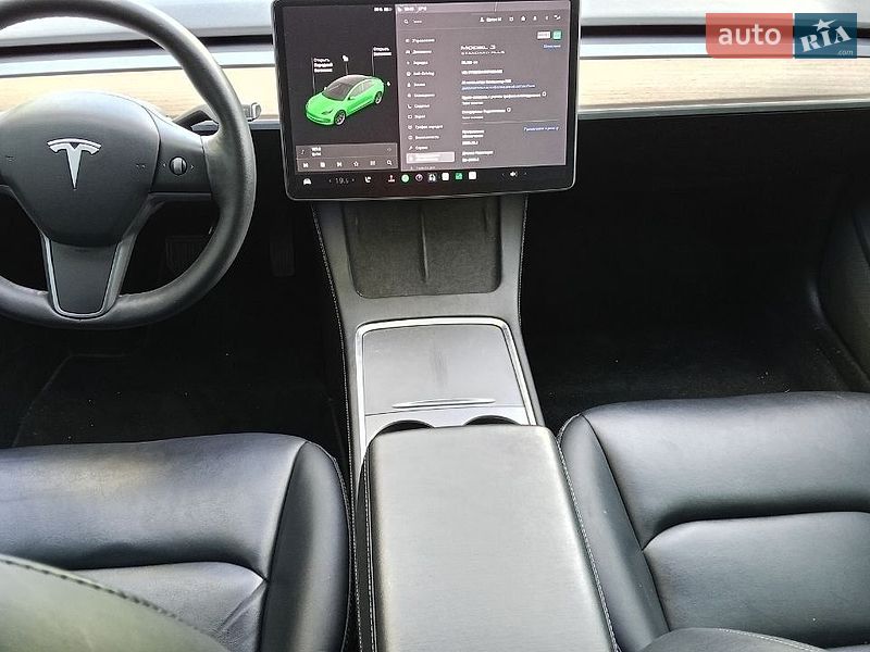 Седан Tesla Model 3 2021 в Харькове