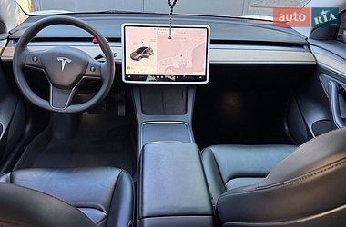 Седан Tesla Model 3 2021 в Дніпрі