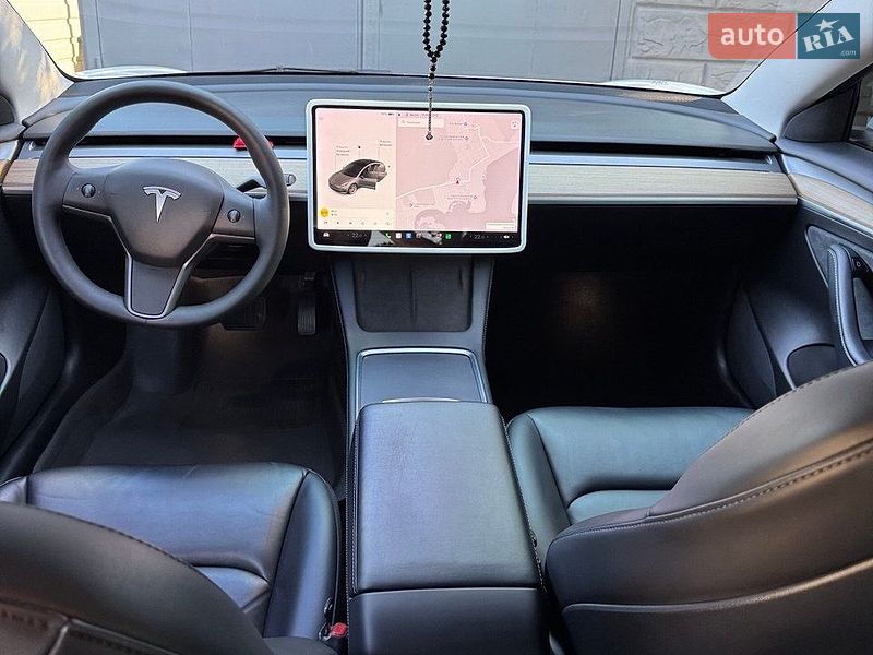 Седан Tesla Model 3 2021 в Дніпрі