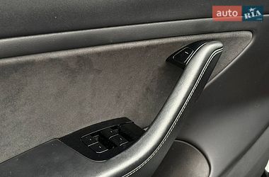 Седан Tesla Model 3 2019 в Мостиській