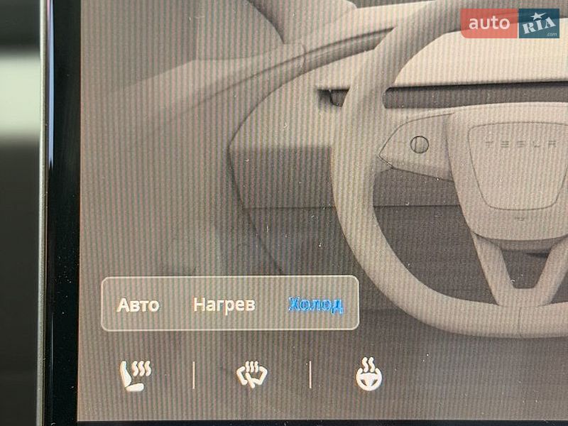 Седан Tesla Model 3 2025 в Стрые