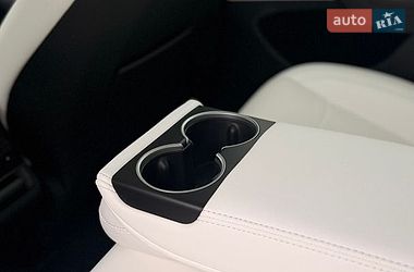 Седан Tesla Model 3 2025 в Стрые