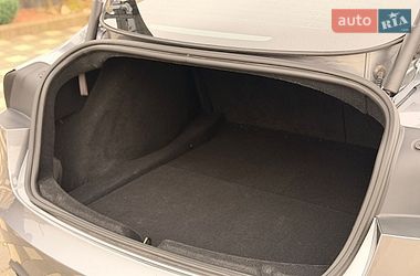 Седан Tesla Model 3 2025 в Стрые