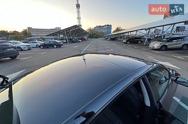 Седан Tesla Model 3 2023 в Києві