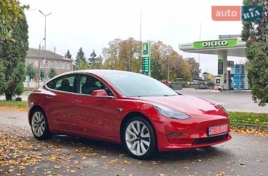 Седан Tesla Model 3 2018 в Білій Церкві