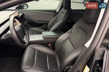Седан Tesla Model 3 2024 в Кривом Роге