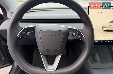 Седан Tesla Model 3 2024 в Кривом Роге
