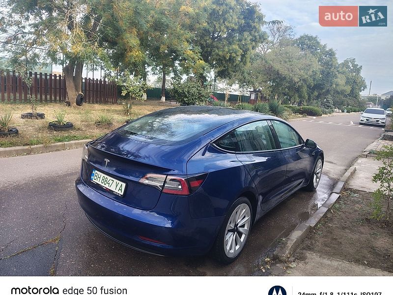 Седан Tesla Model 3 2021 в Одессе