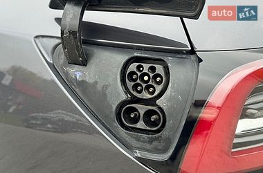 Седан Tesla Model 3 2019 в Тернополе