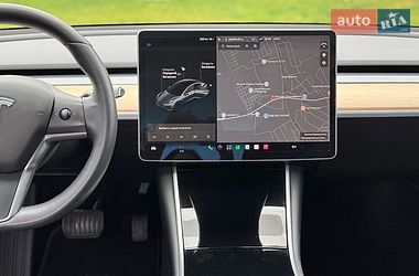 Седан Tesla Model 3 2019 в Тернополе