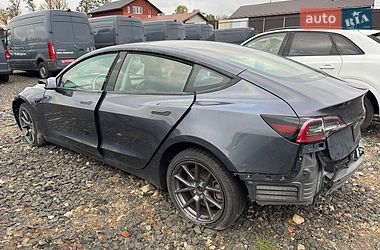Седан Tesla Model 3 2023 в Луцке