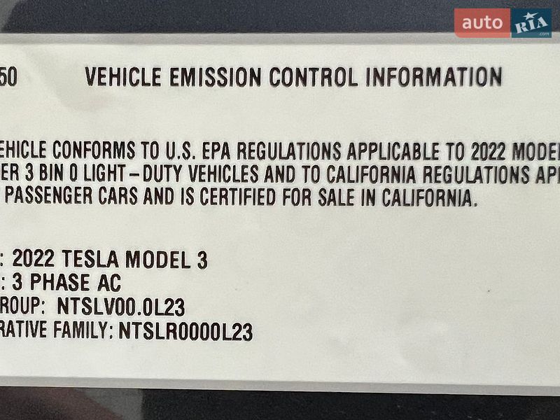 Седан Tesla Model 3 2022 в Ивано-Франковске