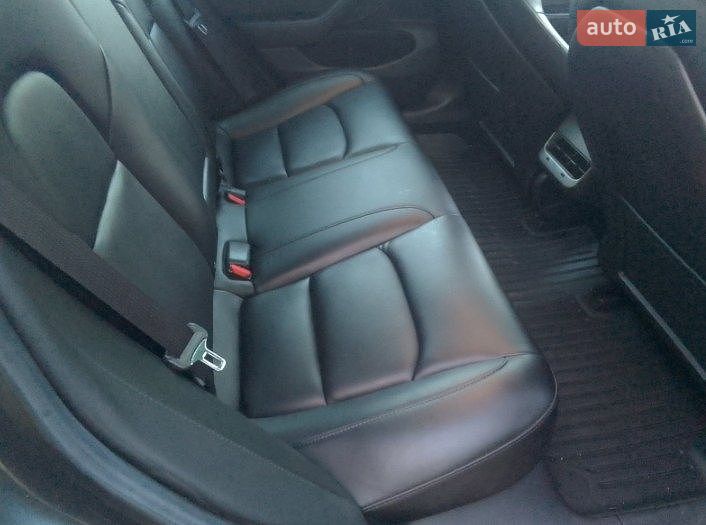 Седан Tesla Model 3 2019 в Тернополе
