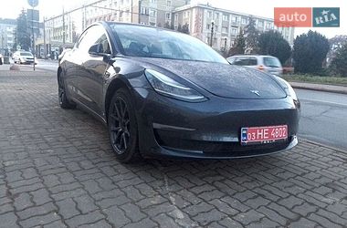 Седан Tesla Model 3 2019 в Тернополе