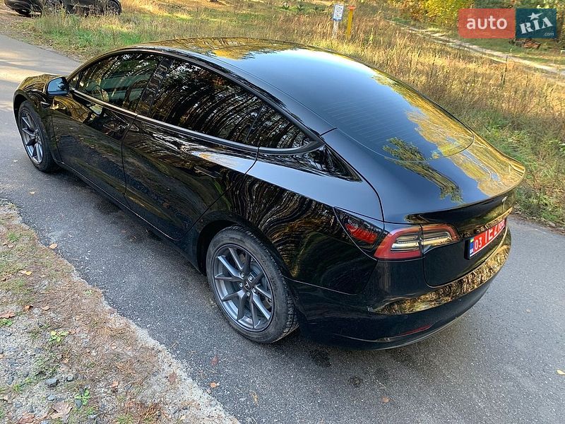Седан Tesla Model 3 2022 в Киеве фото 9 Седан Tesla Model 3 2022 в Киеве