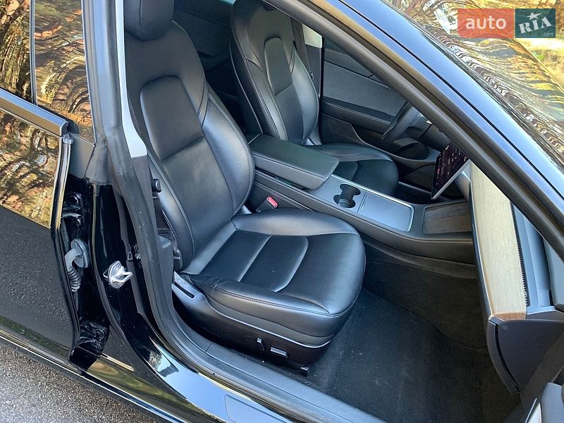 Седан Tesla Model 3 2022 в Киеве фото 14 Седан Tesla Model 3 2022 в Киеве