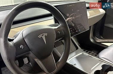 Седан Tesla Model 3 2023 в Кременчуге