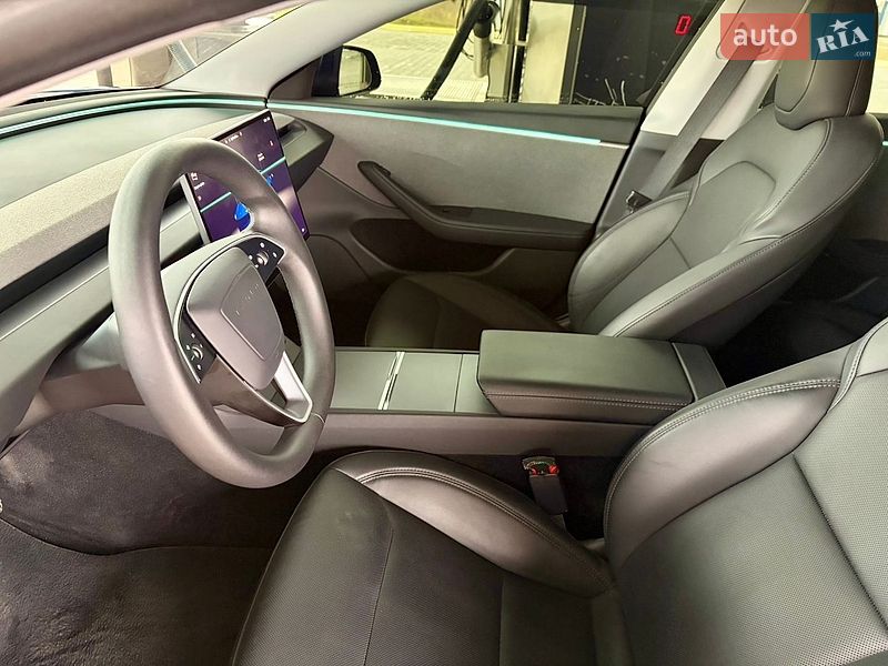 Седан Tesla Model 3 2024 в Одессе фото 16 Седан Tesla Model 3 2024 в Одессе
