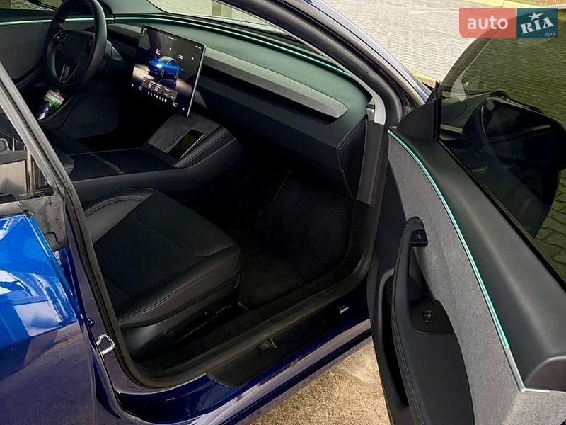 Седан Tesla Model 3 2024 в Одессе фото 20 Седан Tesla Model 3 2024 в Одессе