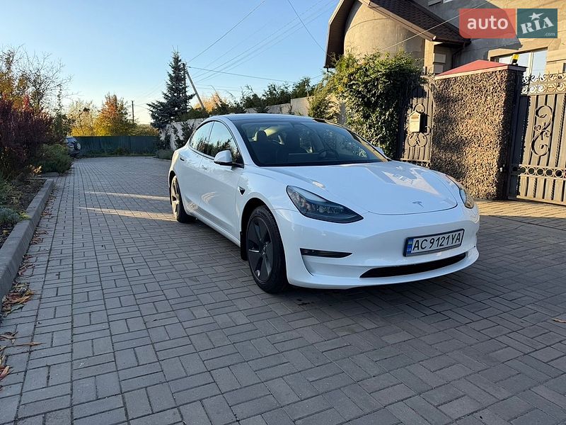 Седан Tesla Model 3 2023 в Нововолынске фото 2 Седан Tesla Model 3 2023 в Нововолынске