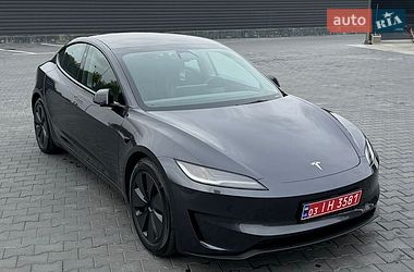 Седан Tesla Model 3 2024 в Кам'янець-Подільському