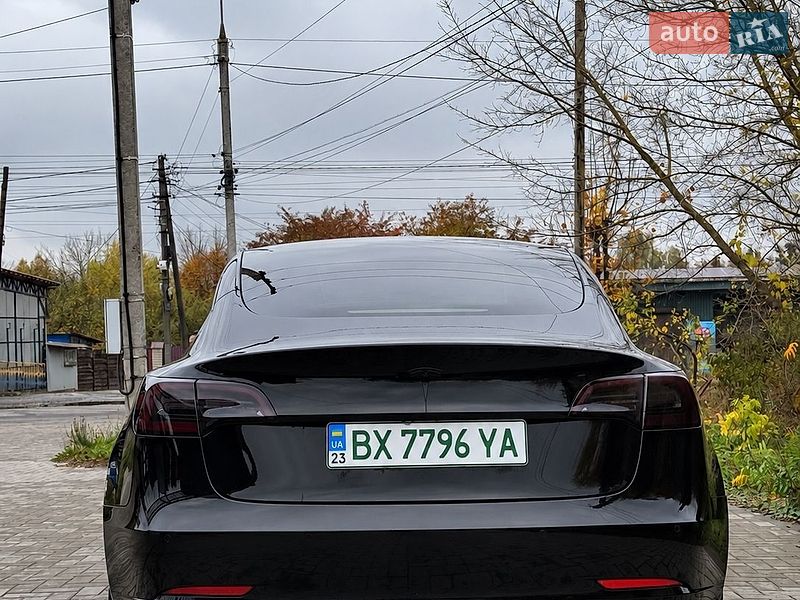Седан Tesla Model 3 2021 в Шепетівці фото 2 Седан Tesla Model 3 2021 в Шепетівці