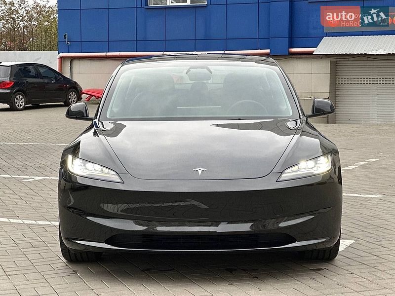 Седан Tesla Model 3 2024 в Одесі фото 2 Седан Tesla Model 3 2024 в Одесі