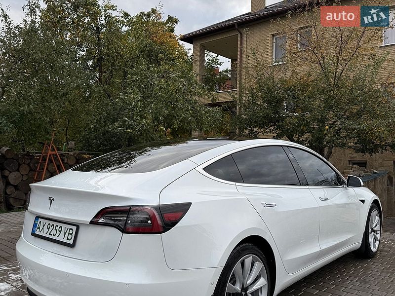 Седан Tesla Model 3 2020 в Харькове фото 7 Седан Tesla Model 3 2020 в Харькове