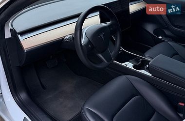 Седан Tesla Model 3 2020 в Харькове