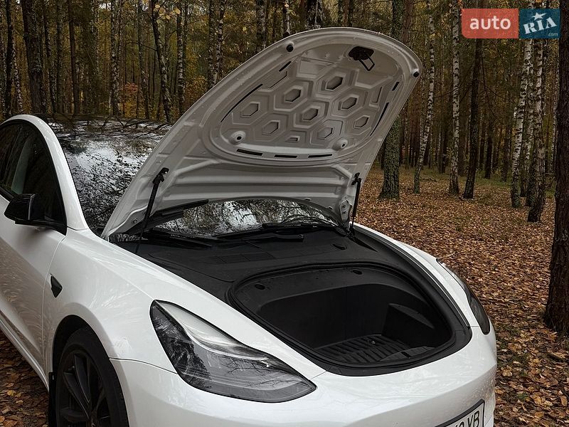 Седан Tesla Model 3 2022 в Бучі фото 21 Седан Tesla Model 3 2022 в Бучі