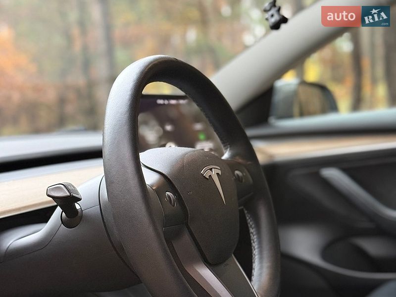 Седан Tesla Model 3 2022 в Бучі фото 29 Седан Tesla Model 3 2022 в Бучі