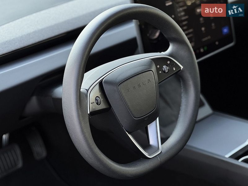 Седан Tesla Model 3 2024 в Дніпрі
