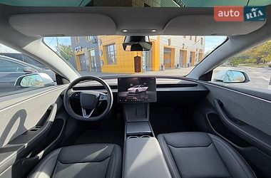 Седан Tesla Model 3 2025 в Харькове