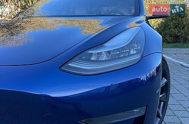 Седан Tesla Model 3 2018 в Львові фото 3 Седан Tesla Model 3 2018 в Львові