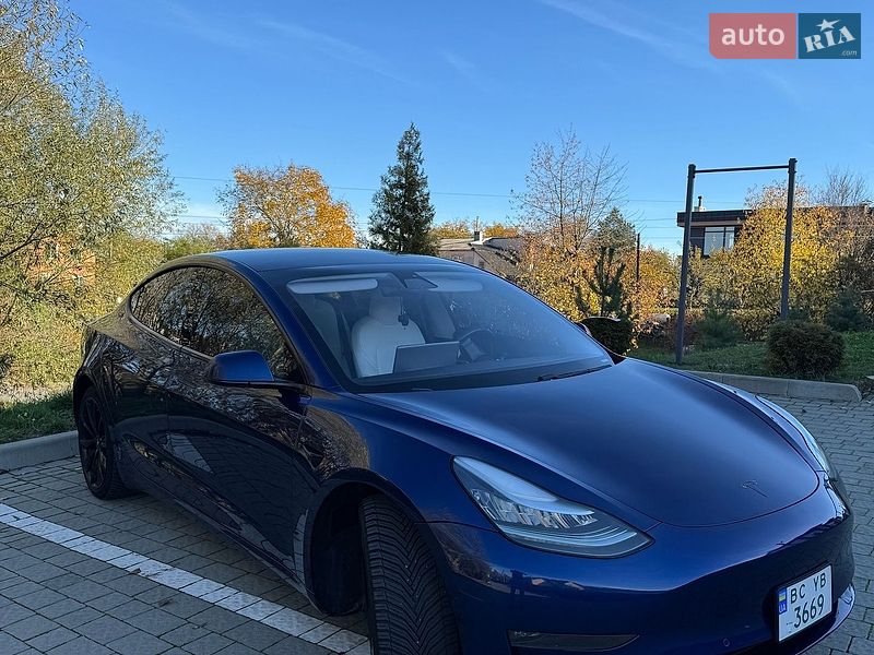 Седан Tesla Model 3 2018 в Львові фото 6 Седан Tesla Model 3 2018 в Львові