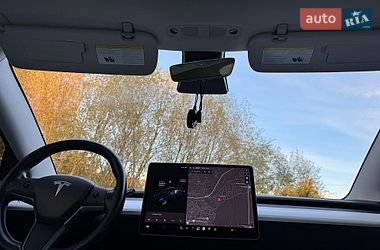 Седан Tesla Model 3 2018 в Львові фото 30 Седан Tesla Model 3 2018 в Львові