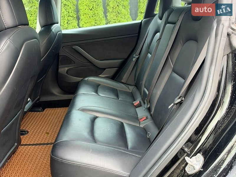 Седан Tesla Model 3 2020 в Каменец-Подольском