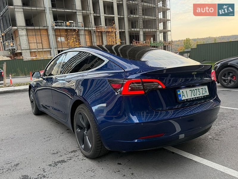 Седан Tesla Model 3 2019 в Киеве фото 6 Седан Tesla Model 3 2019 в Киеве