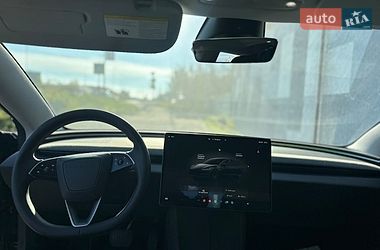 Седан Tesla Model 3 2024 в Виннице