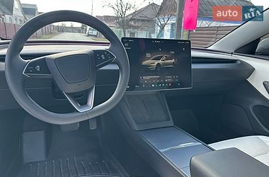 Седан Tesla Model 3 2024 в Звягелі фото 43 Седан Tesla Model 3 2024 в Звягелі
