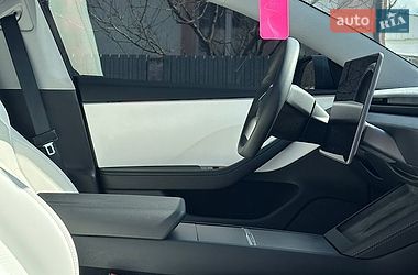 Седан Tesla Model 3 2024 в Звягелі фото 67 Седан Tesla Model 3 2024 в Звягелі